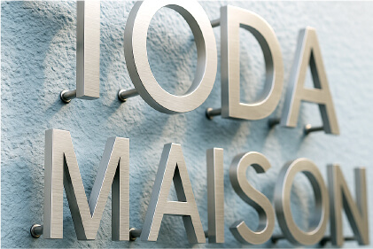 ステンレス切文字事例4